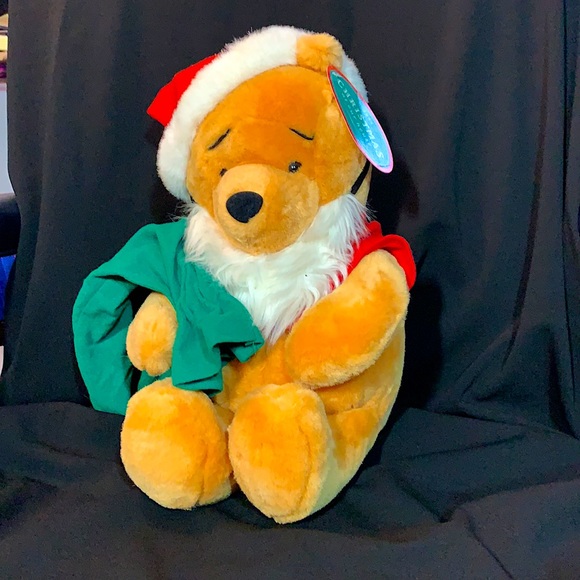 Disney's Winnie The Pooh Christmas from 1995 Original tag on Pooh. - Picture 1 of 5